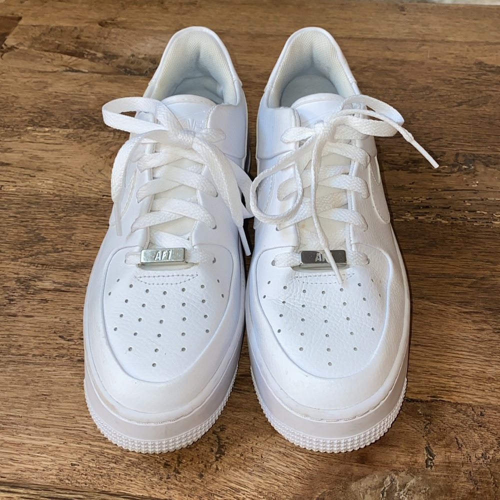 White Platform Air Force 1 Sage Sneakers